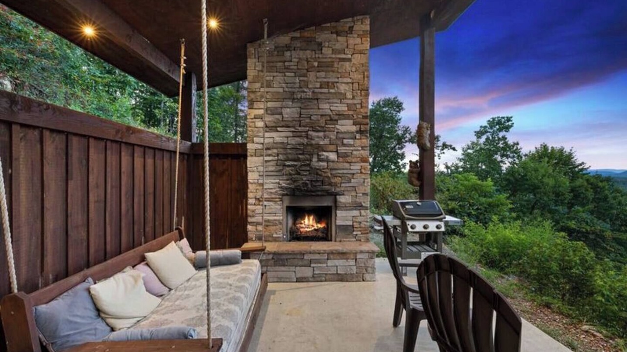 Photo of Livingroom in Broken Bow