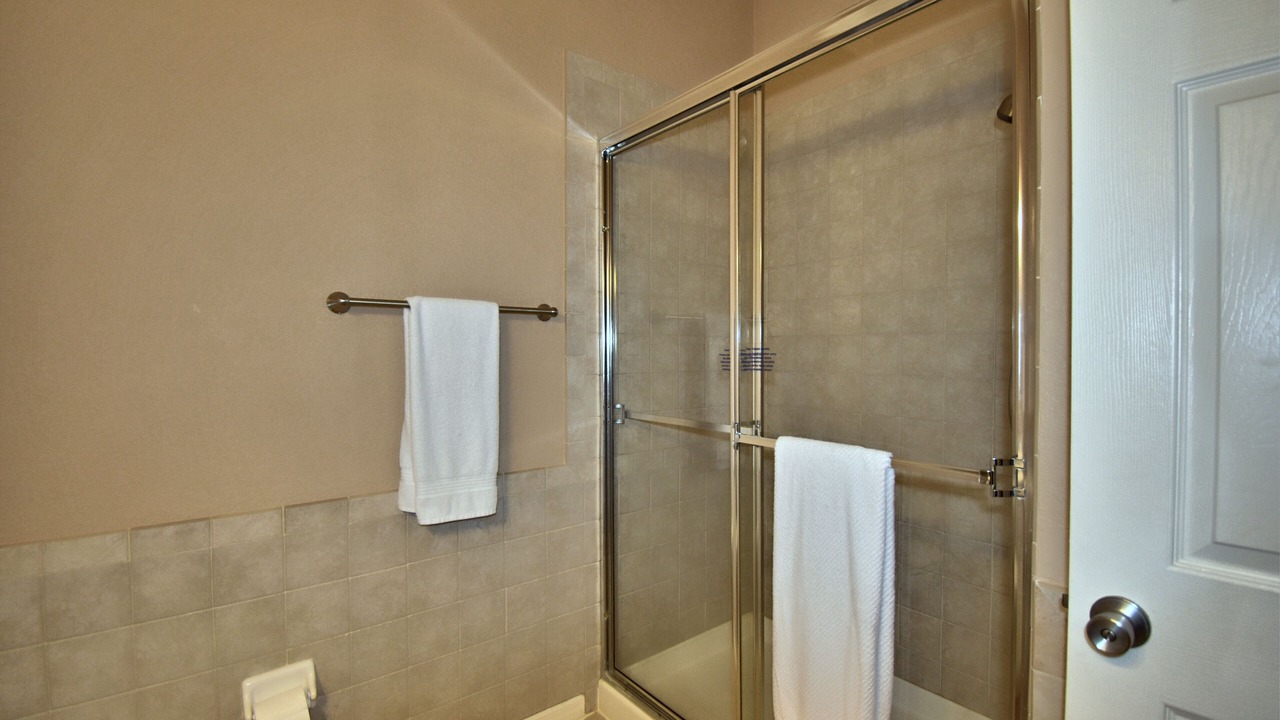 Photo of Bathroom in Bahama Bay
