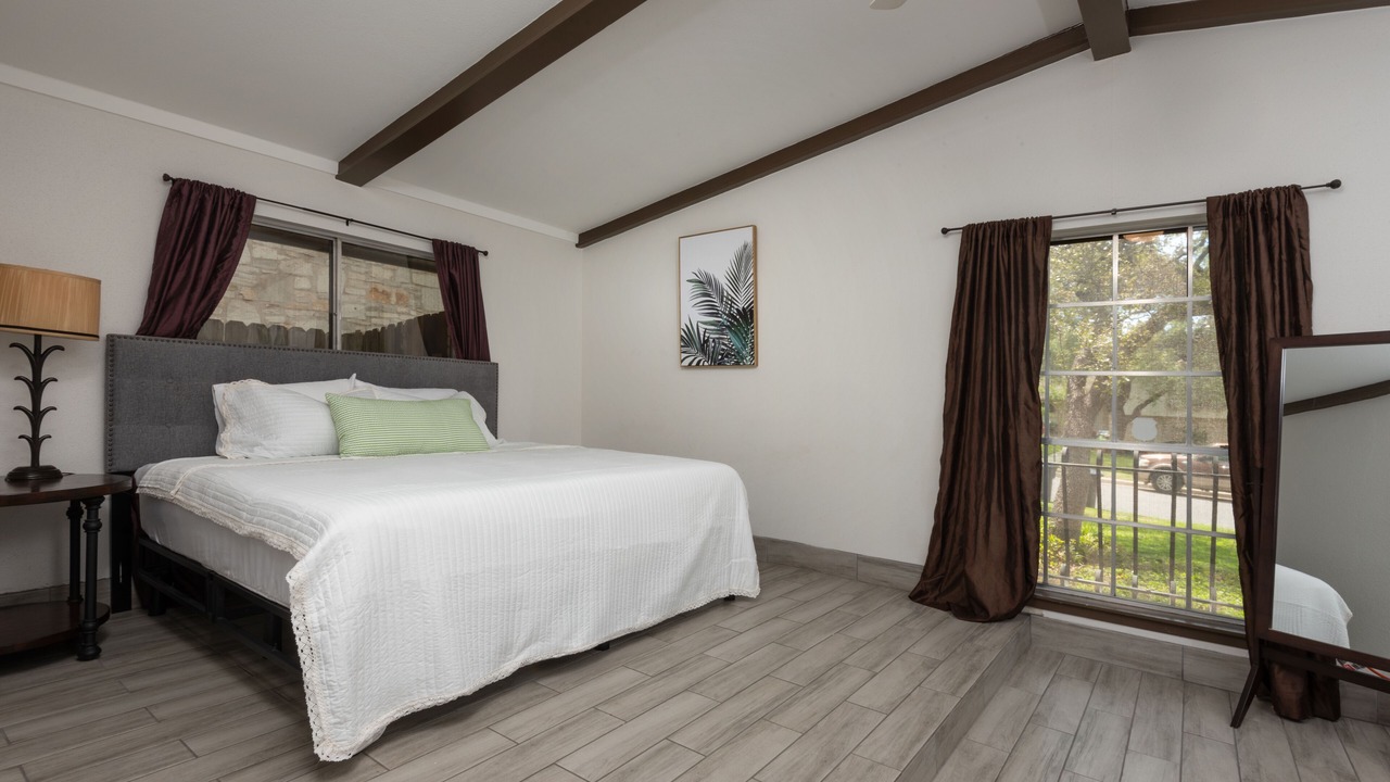 Photo of Bedroom in Woods of Shavano