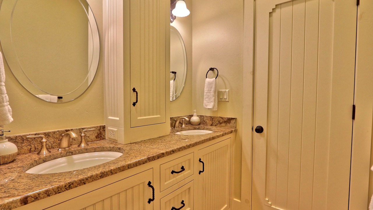 Photo of Bathroom in Buda