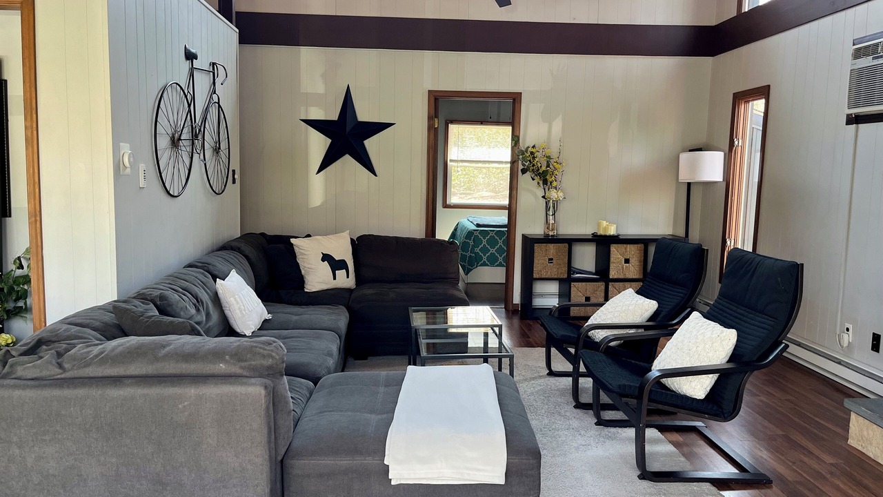 Photo of Livingroom in Pocono Pines