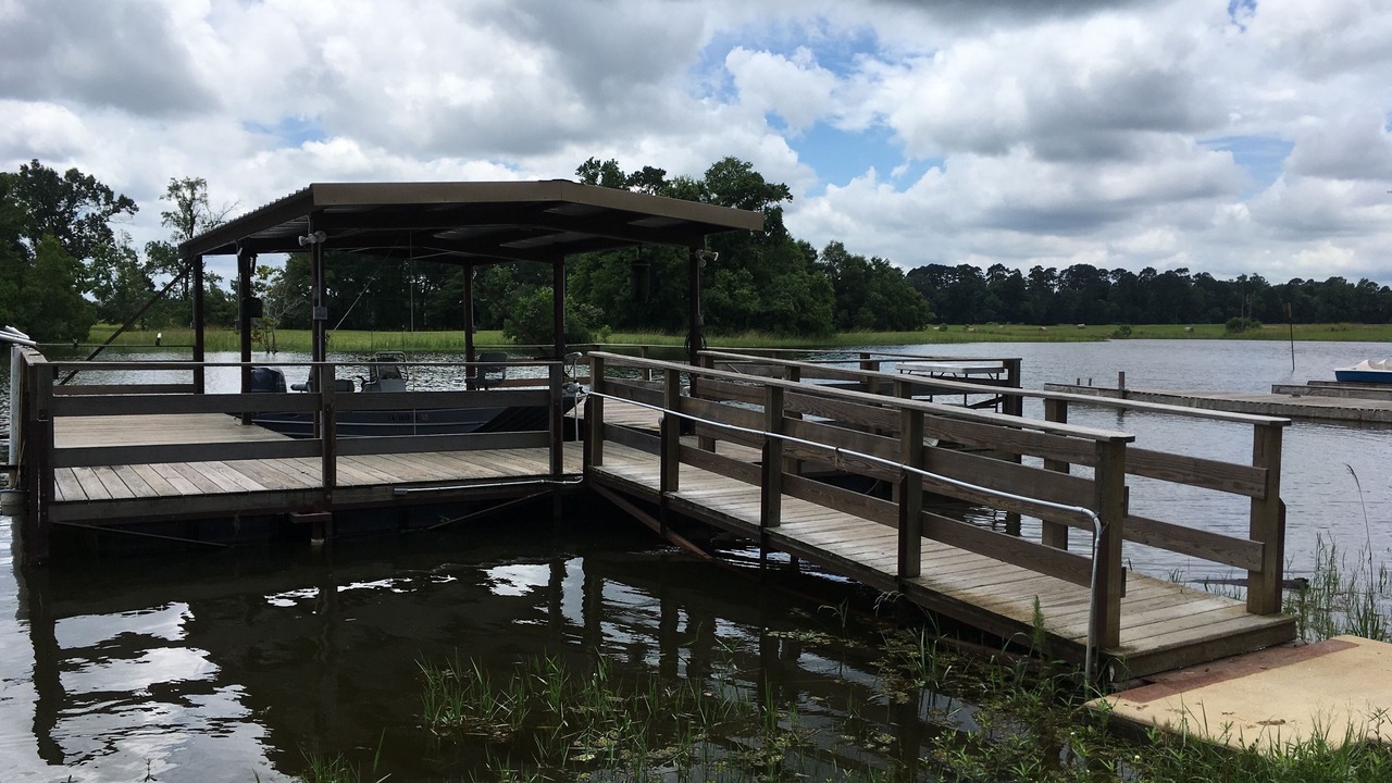 Photo of Outdoor in Milam