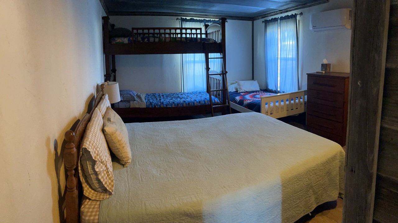 Photo of Bedroom in Eufaula