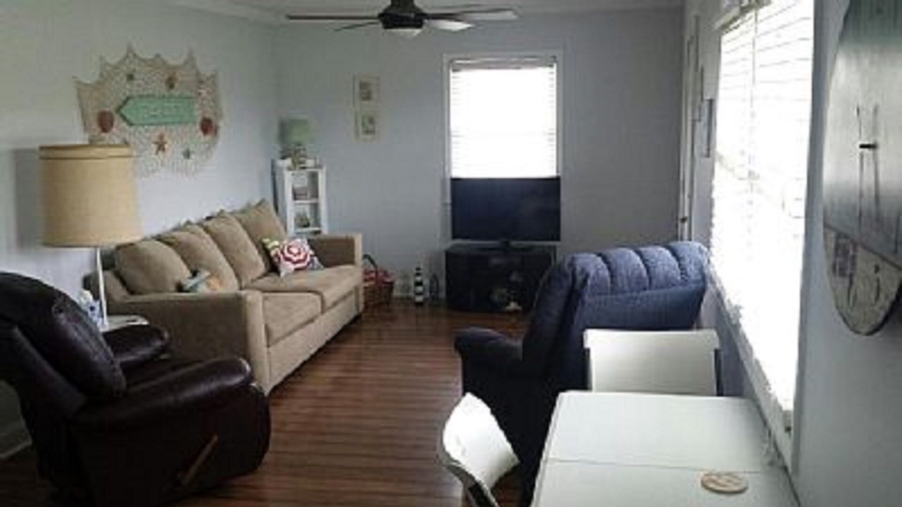 Photo of Livingroom in Cape Charles