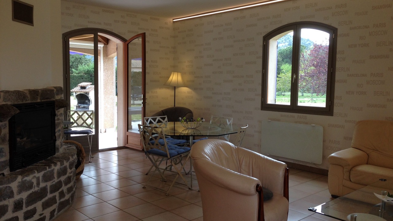 Photo of Livingroom in Sampzon