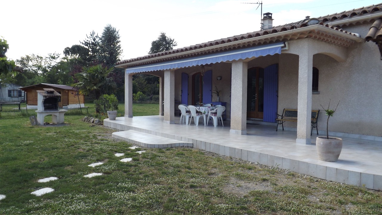 Photo of Outdoor in Sampzon