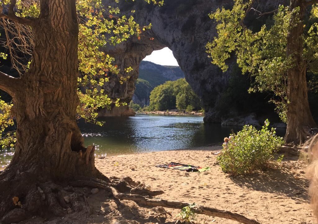 Photo of Others in Sampzon