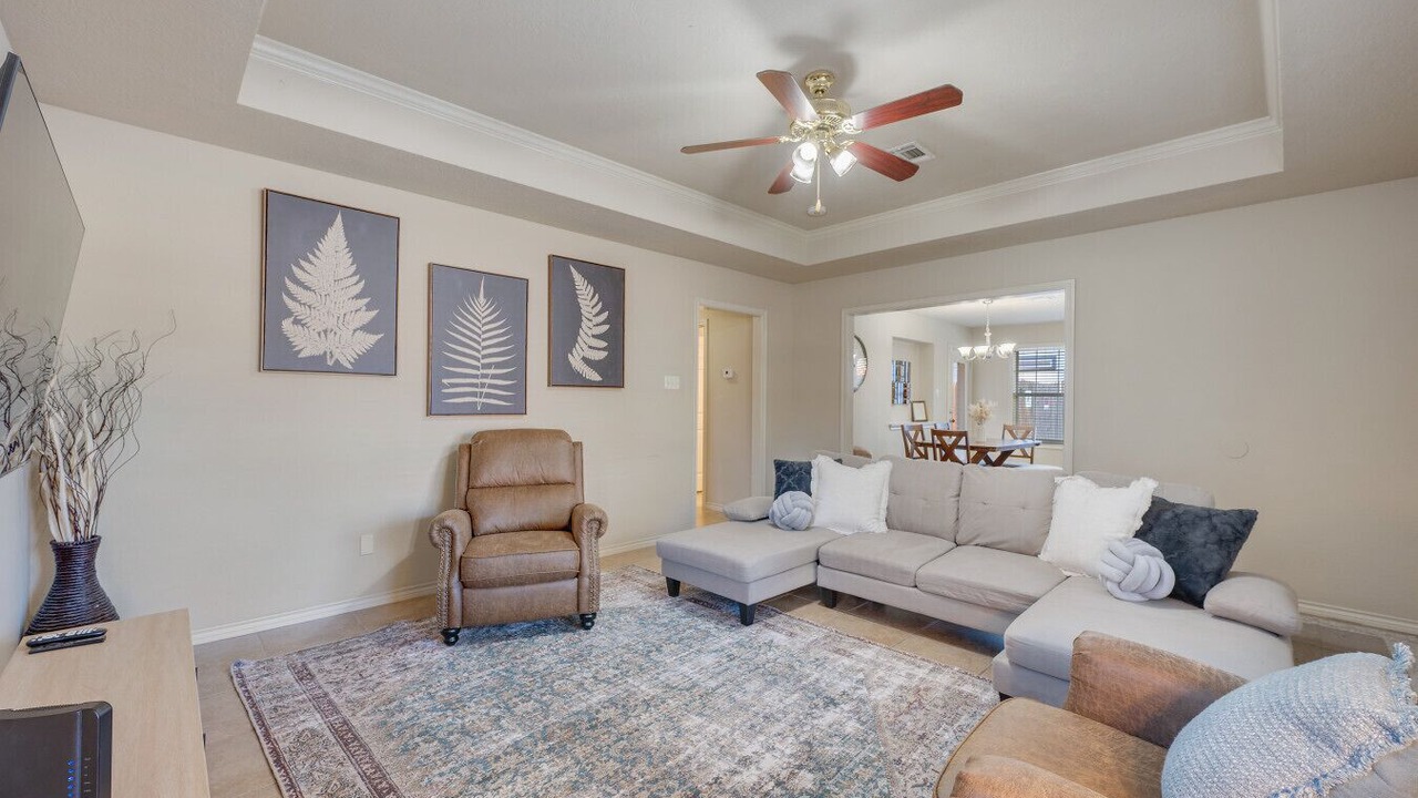 Photo of Livingroom in College Station