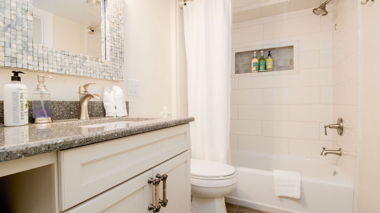 Photo of Bathroom in Isle of Palms
