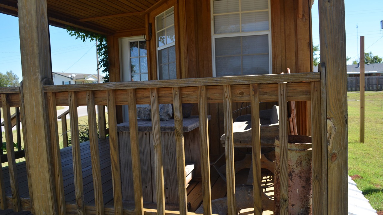 Photo of Patio Balcony in Leedey