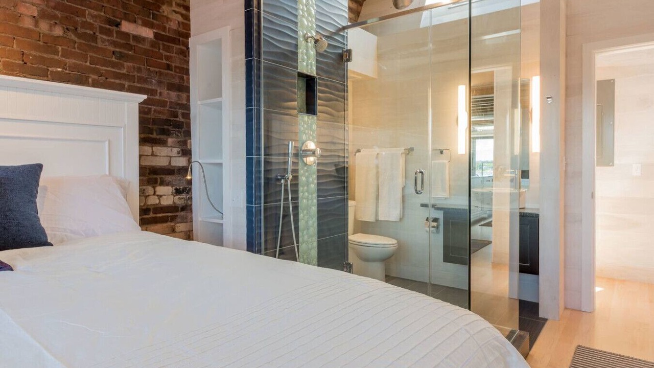 Photo of Bedroom in Downtown Portland