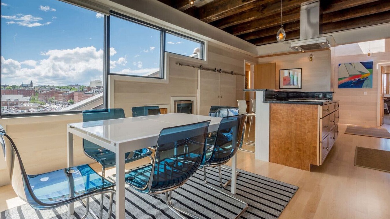 Photo of Others in Downtown Portland