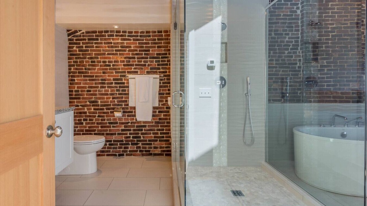 Photo of Bathroom in Downtown Portland