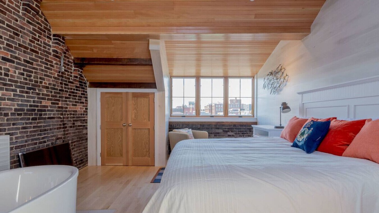 Photo of Bedroom in Downtown Portland