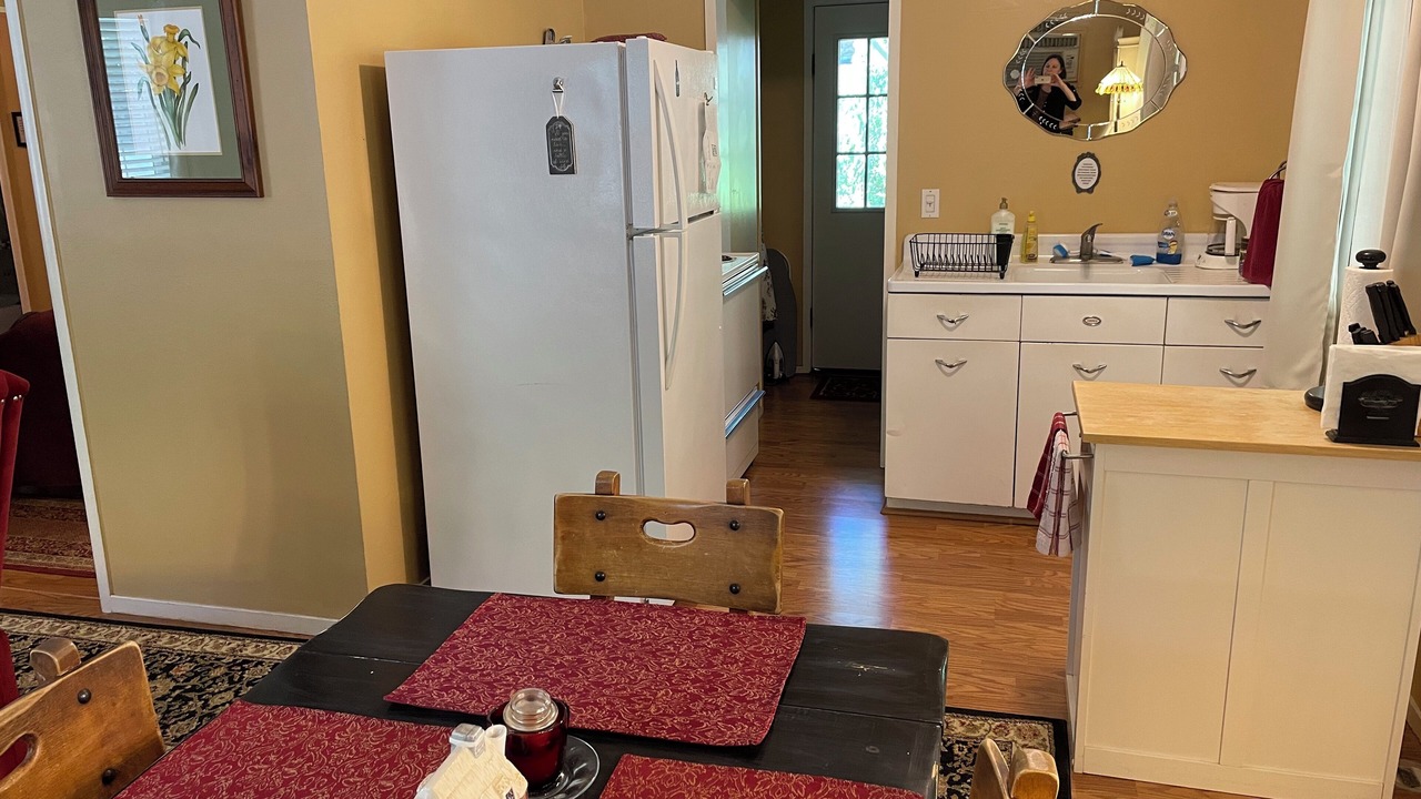 Photo of Others in Murphys