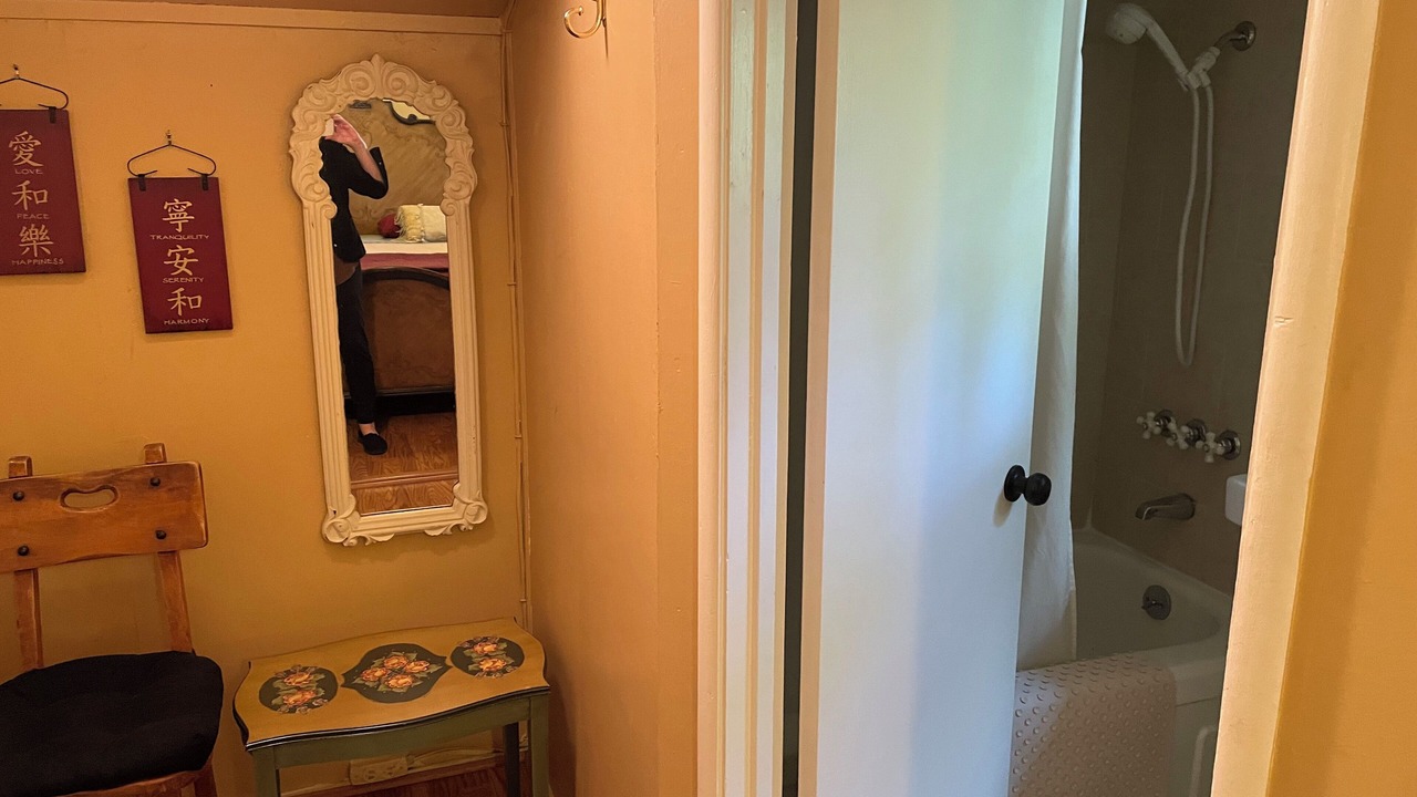 Photo of Bathroom in Murphys