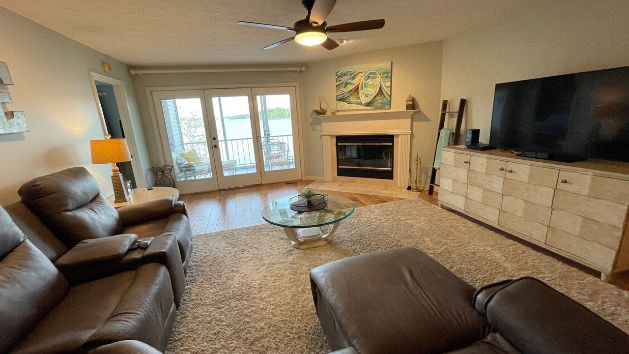 Photo of Livingroom in Benton