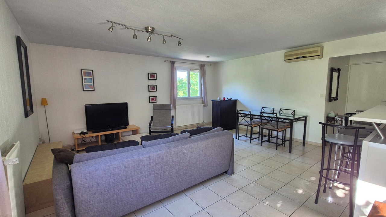 Photo of Livingroom in Antigone