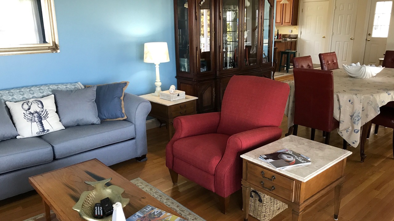 Photo of Livingroom in Granite Point