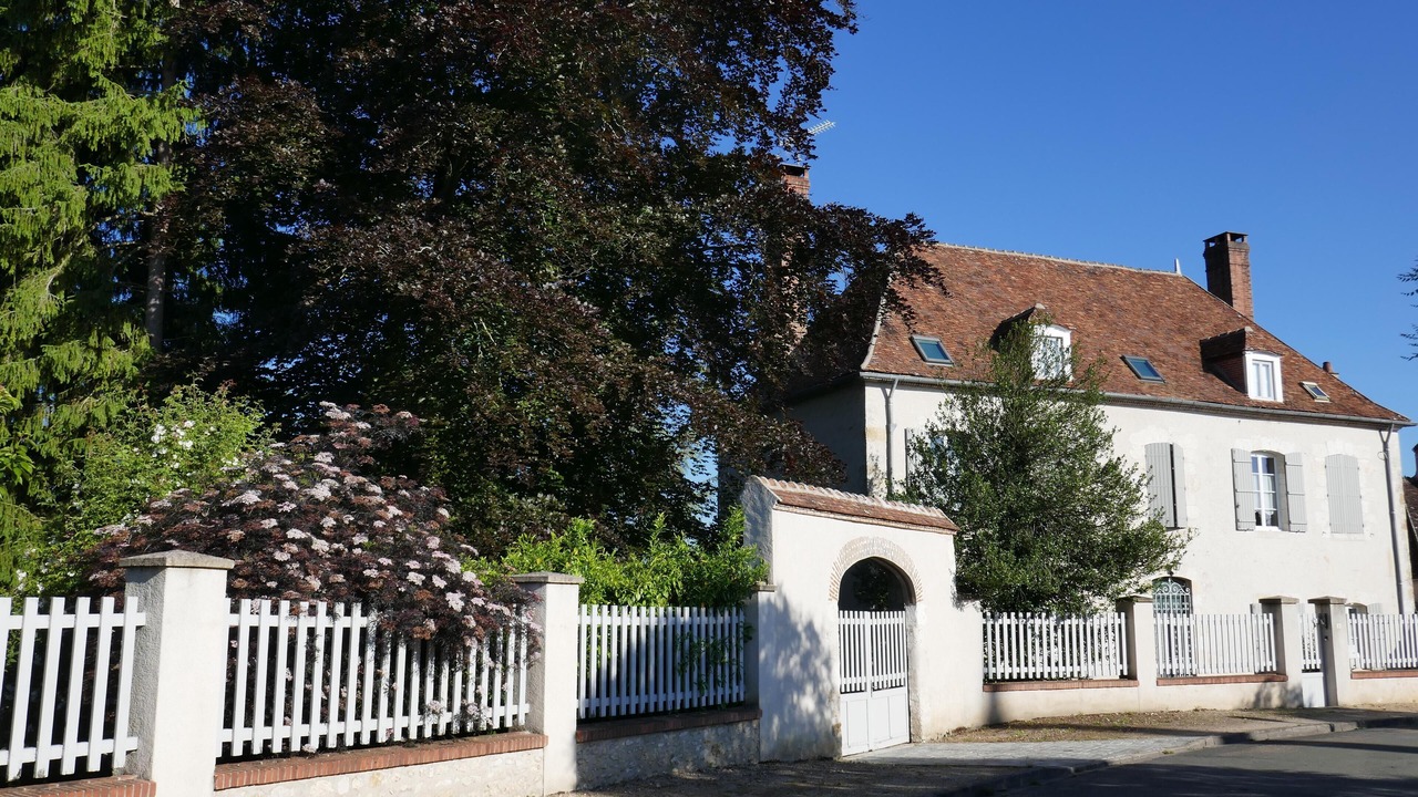 Photo of Outdoor in Adon