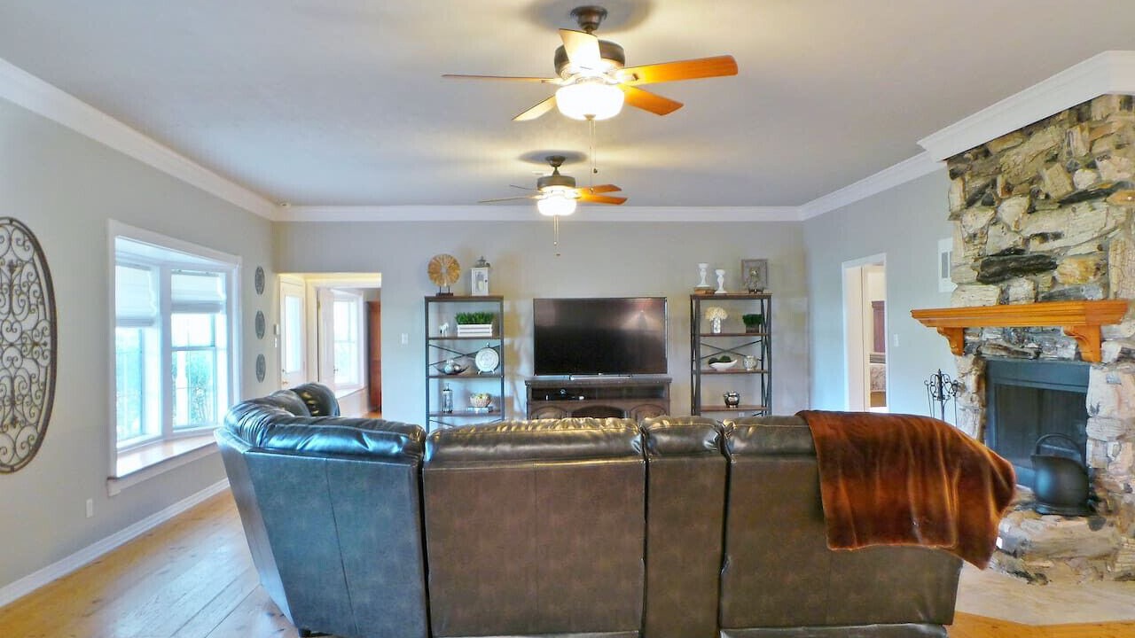 Photo of Livingroom in Wellborn