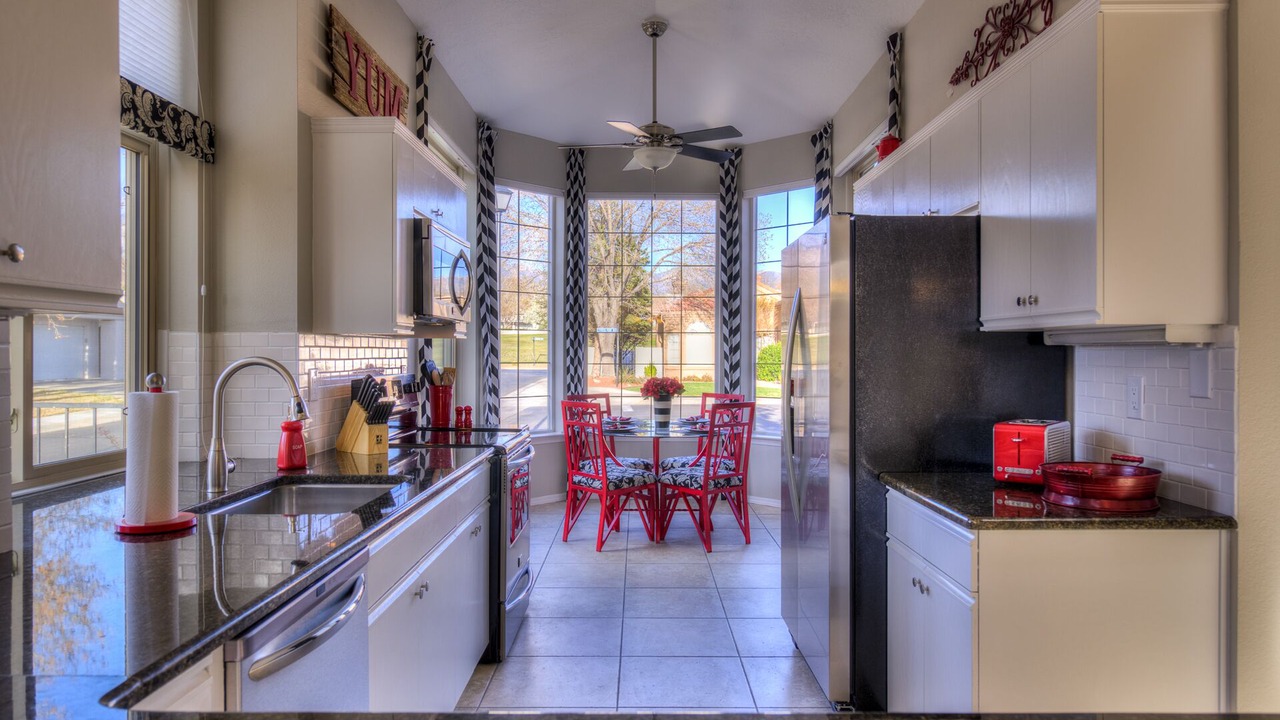 Photo of Kitchen in Northeast Heights
