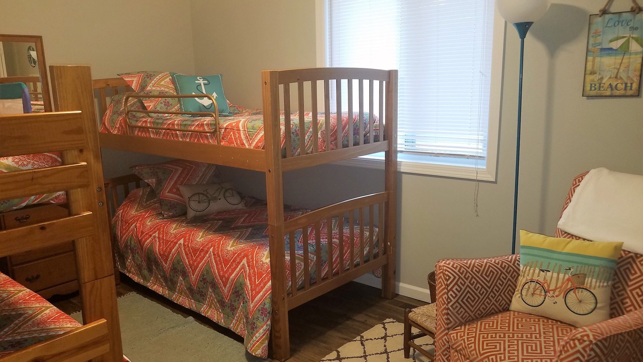 Photo of Bedroom in North Lakeport