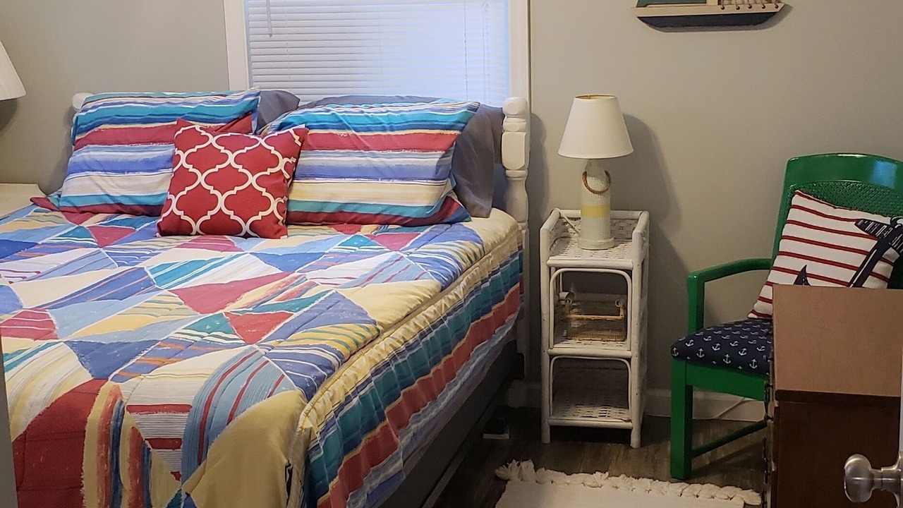 Photo of Bedroom in North Lakeport