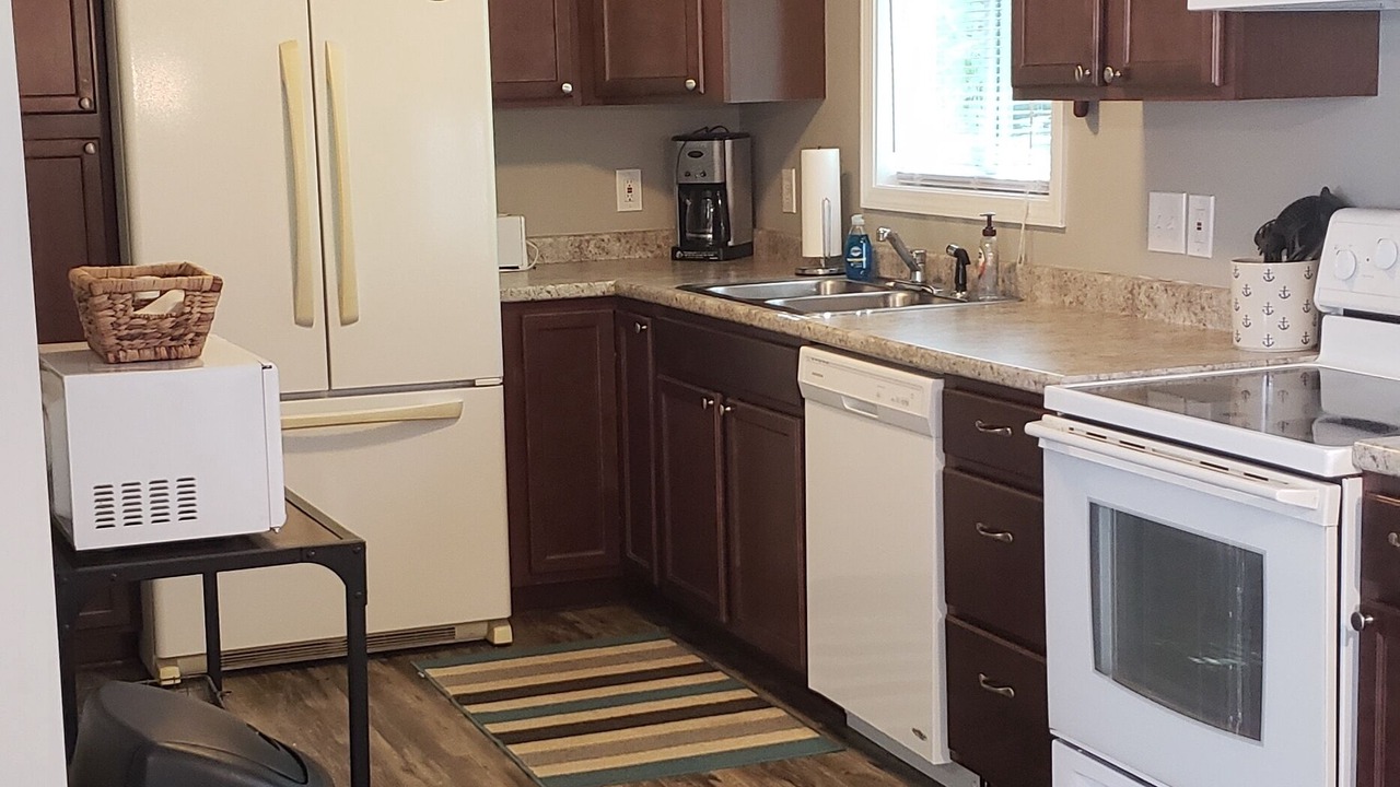 Photo of Kitchen in North Lakeport