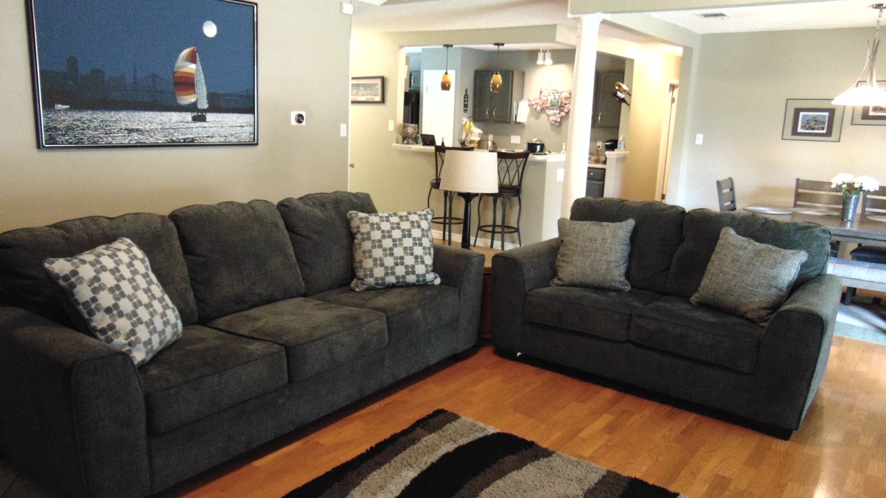 Photo of Livingroom in Sunridge South