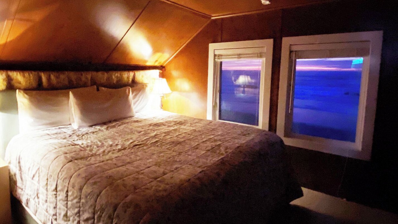 Photo of Bedroom in Lincoln City