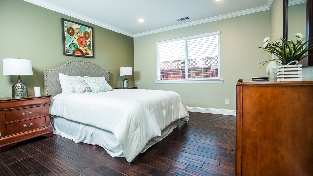 Photo of Bedroom in East Palo Alto