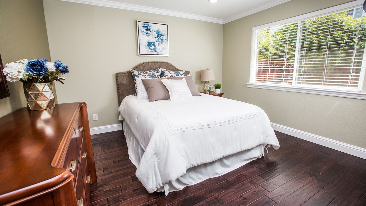 Photo of Bedroom in East Palo Alto