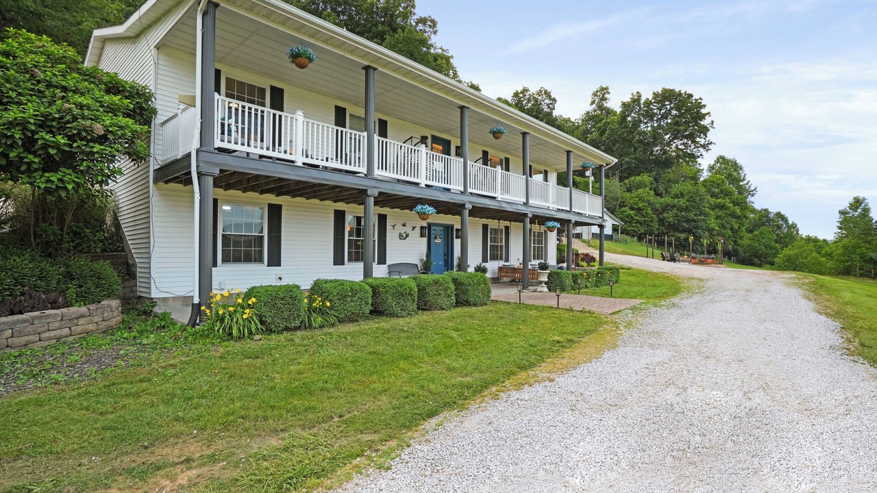 Photo of Others in Laurelville