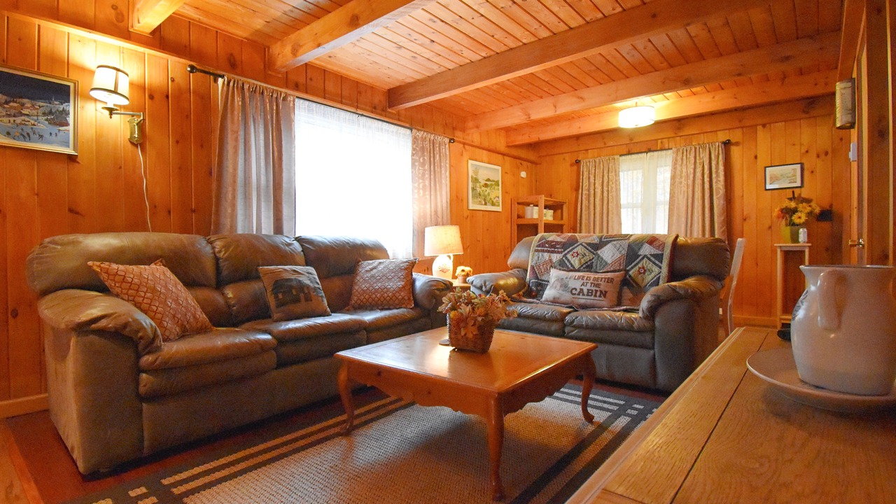 Photo of Livingroom in Jay