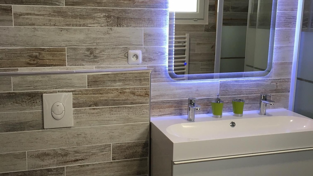 Photo of Bathroom in Razimbaud