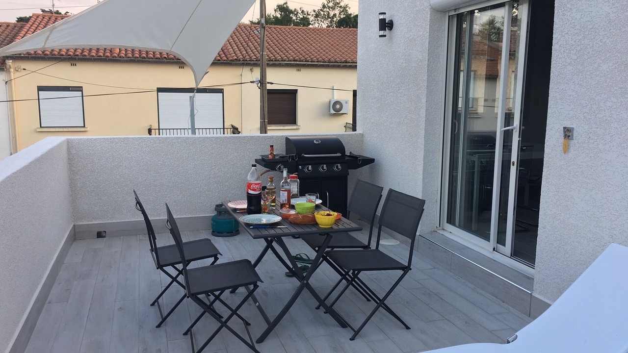 Photo of Outdoor in Razimbaud