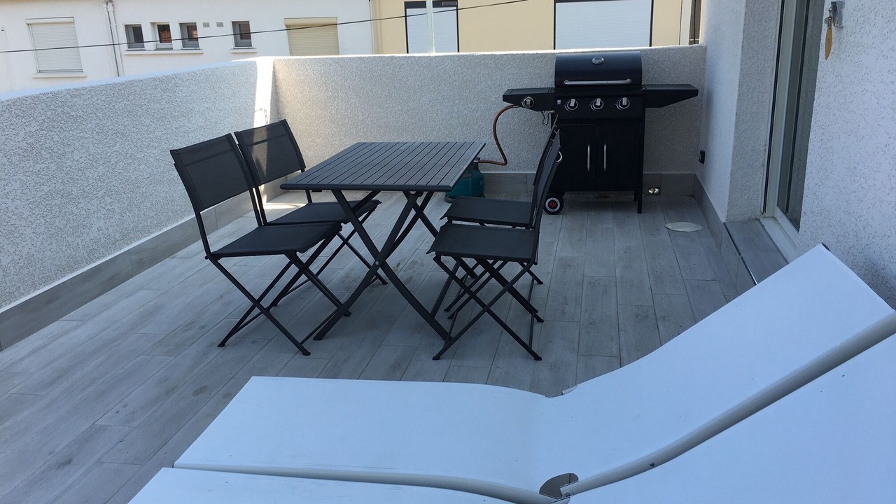 Photo of Outdoor in Razimbaud