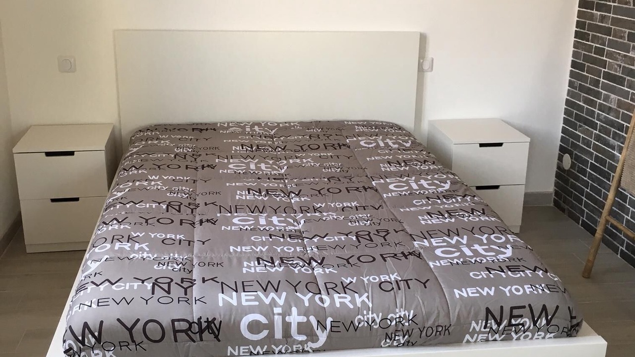 Photo of Bedroom in Razimbaud