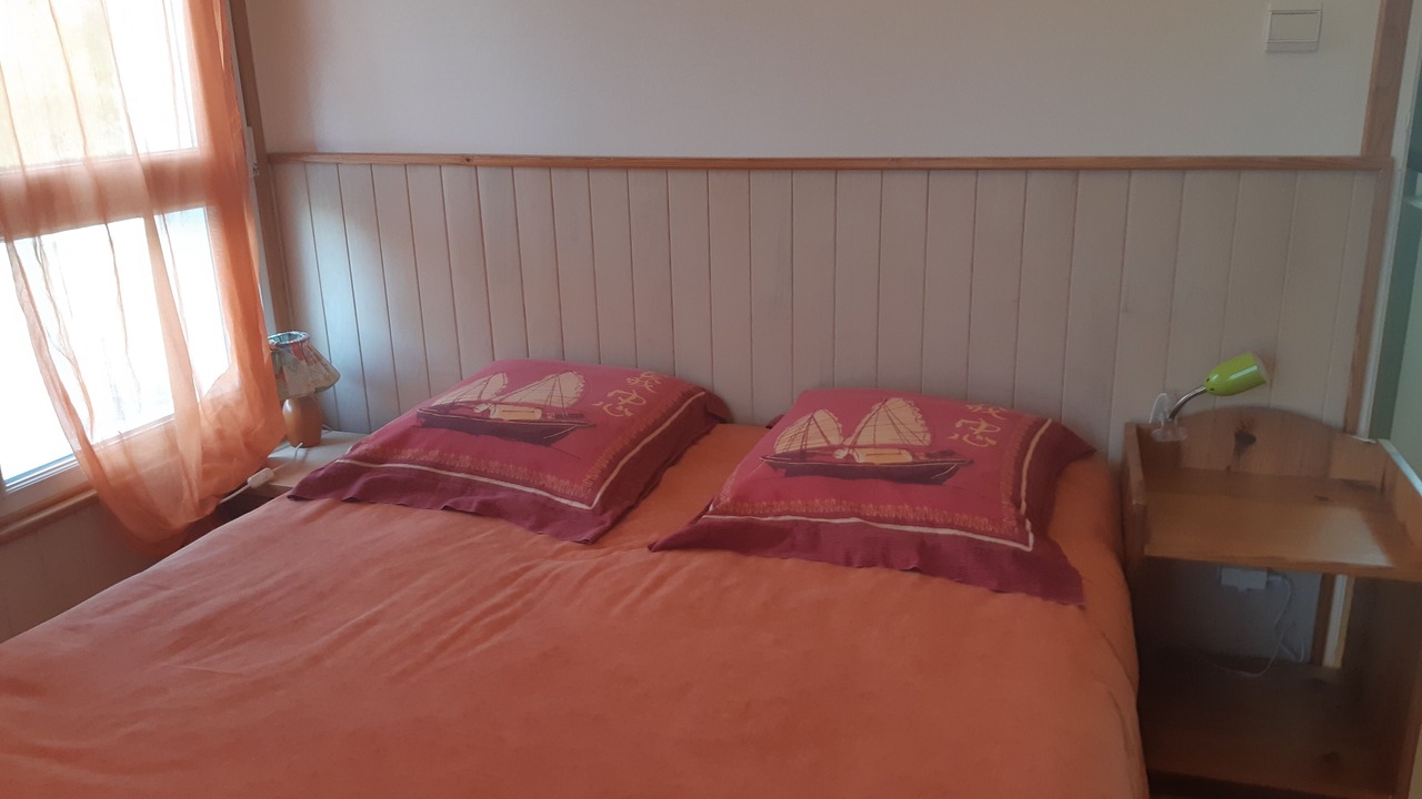 Photo of Bedroom in Landerneau