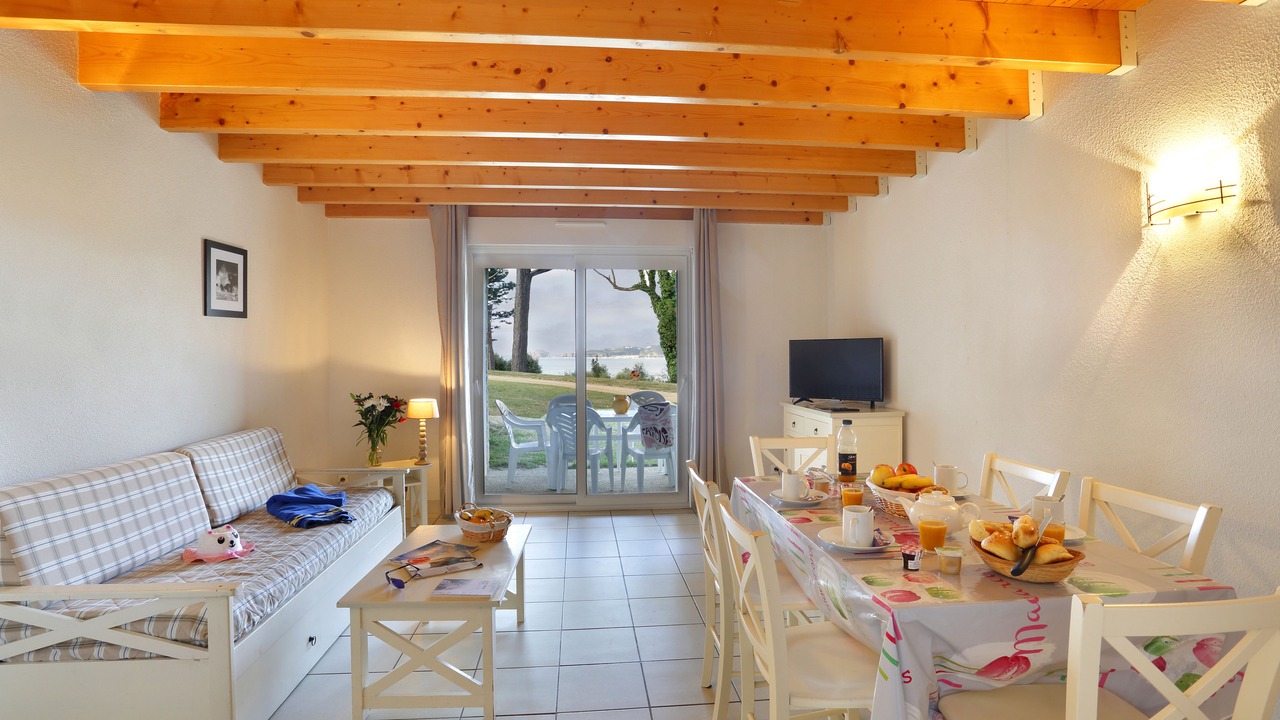 Photo of Livingroom in Locmaria-Plouzane
