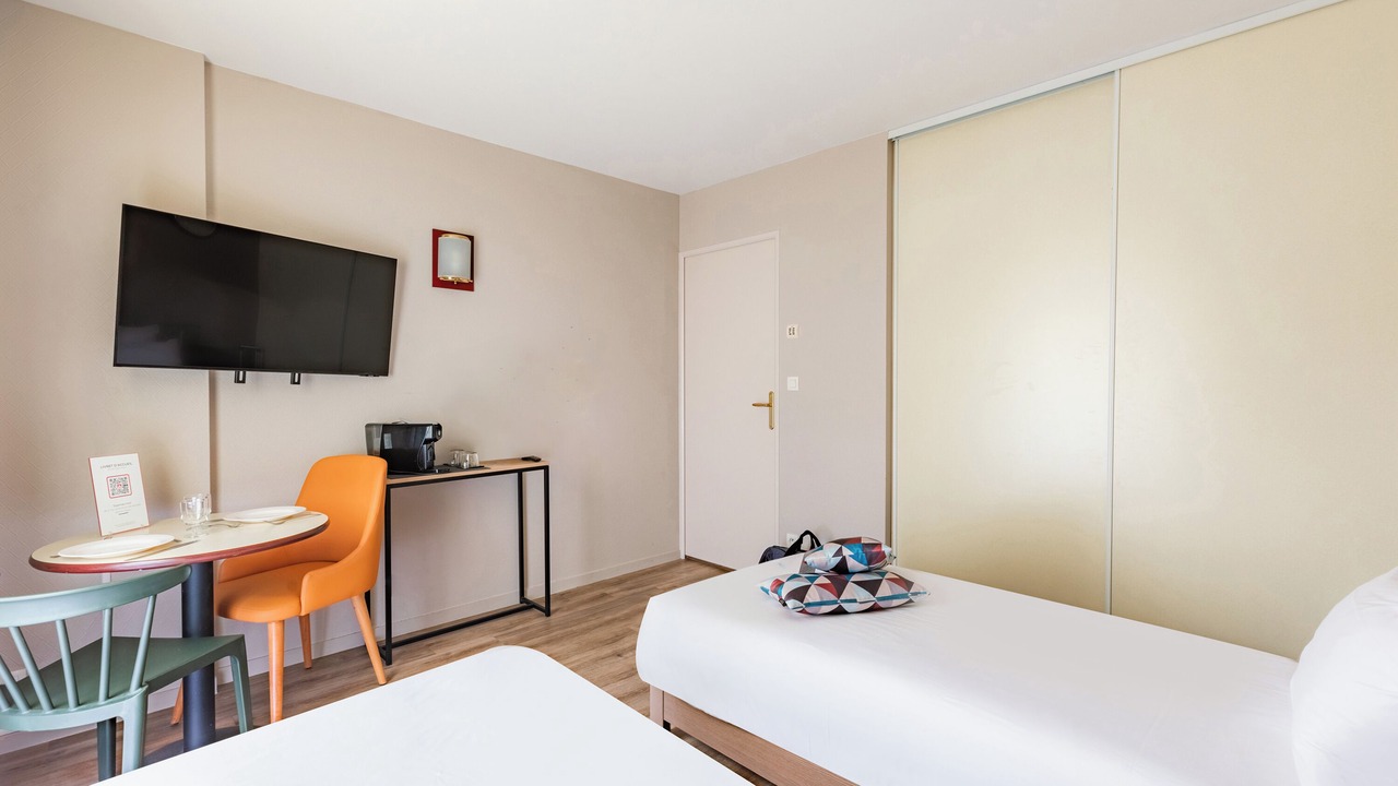 Photo of Bedroom in Madeleine-Champ de Mars
