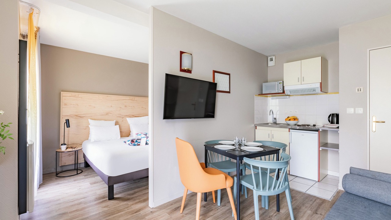 Photo of Bedroom in Madeleine-Champ de Mars