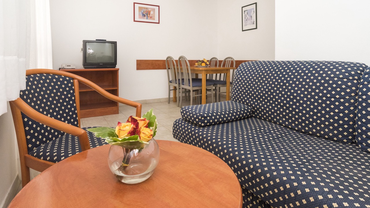 Photo of Livingroom in Katoro