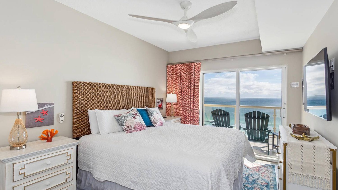 Photo of Bedroom in Pensacola Beach