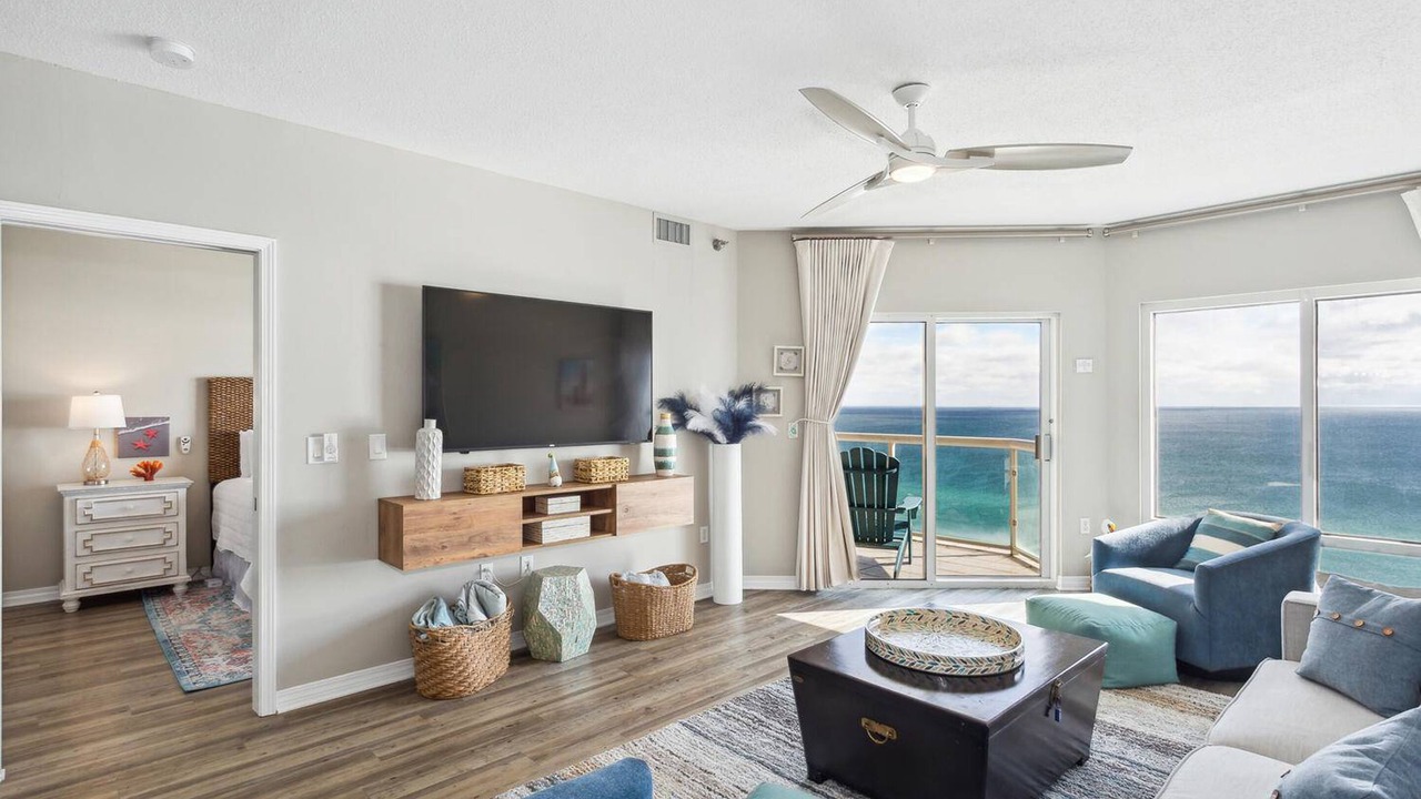 Photo of Livingroom in Pensacola Beach