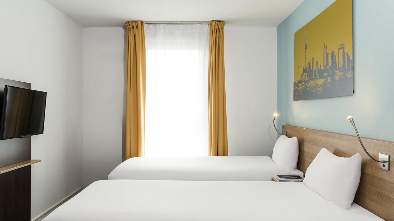 Photo of Bedroom in Clamart