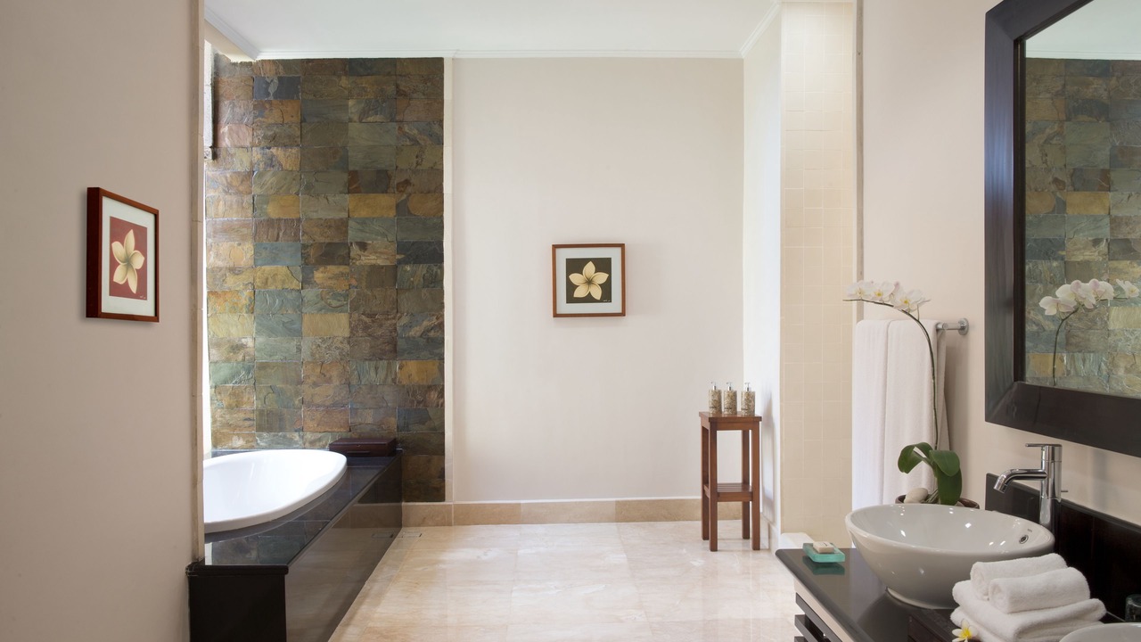 Photo of Bathroom in Petitenget