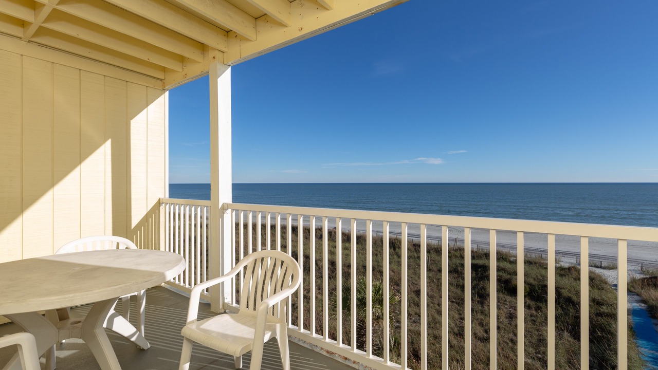 Photo of Patio Balcony in Windy Hill