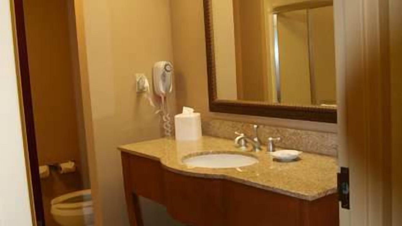 Photo of Bathroom in Madisonville